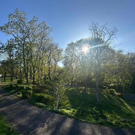 Hauspark *