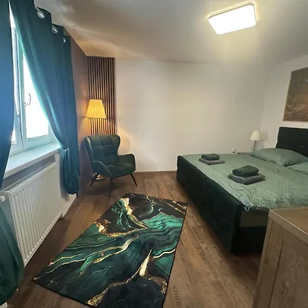 Hauspark Apartman Žatec